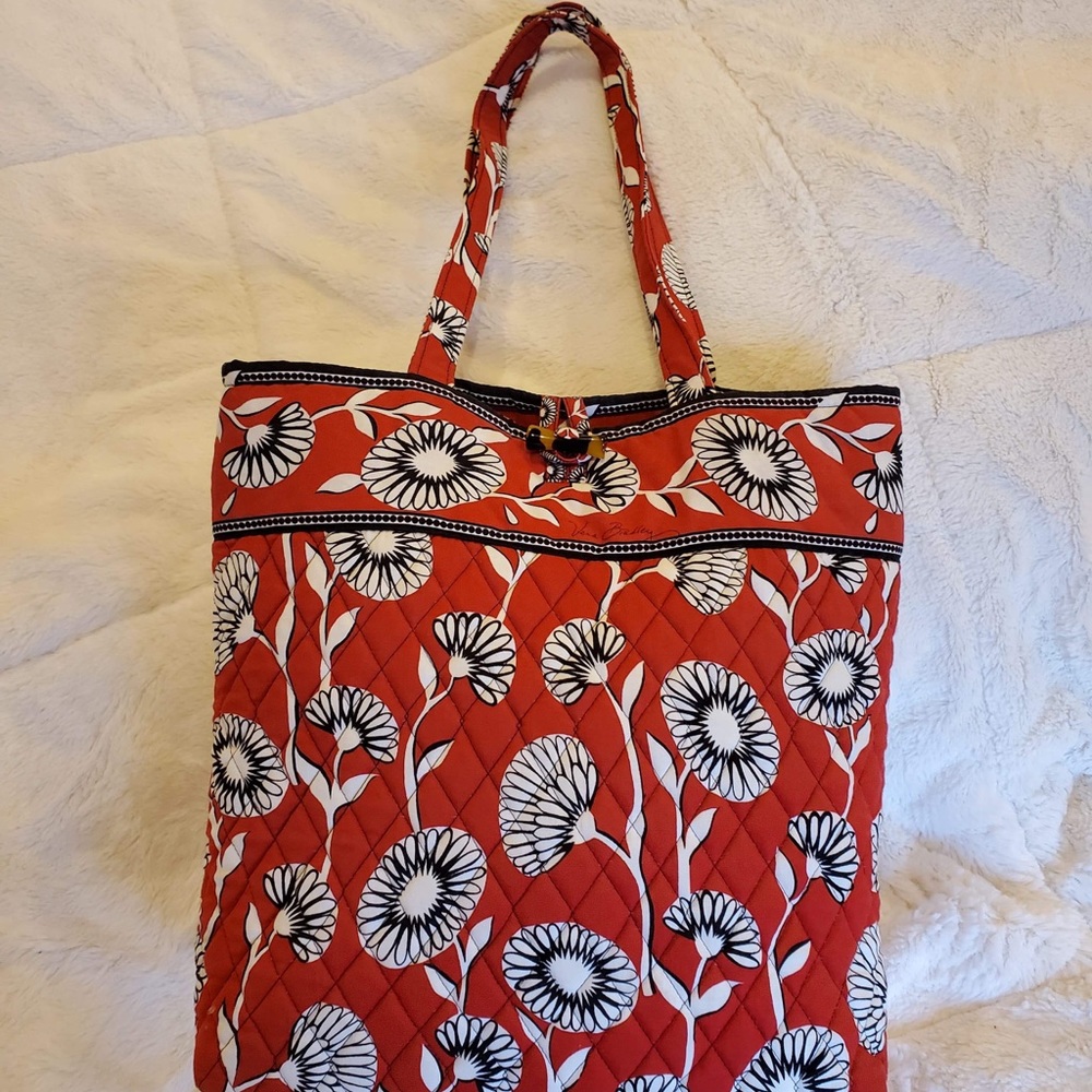 Vera Bradley purse with matching wallet!